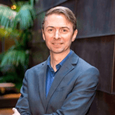 Lee Walsh medical device consultant